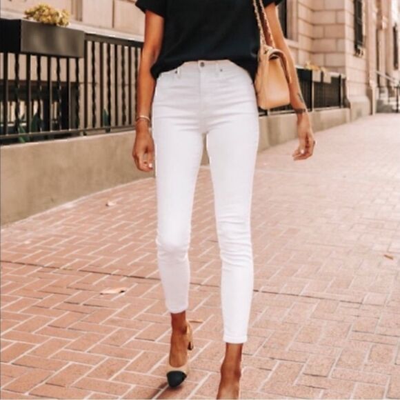 NWT Everlane High Rise Skinny Jean White 26 Regular - Picture 1 of 5